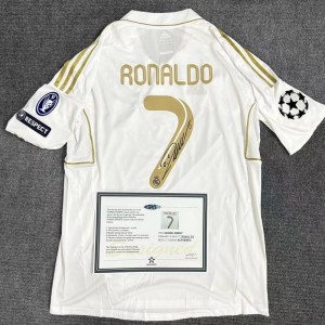 Ronaldo 11/12 Signature Shirt Short Sleeves