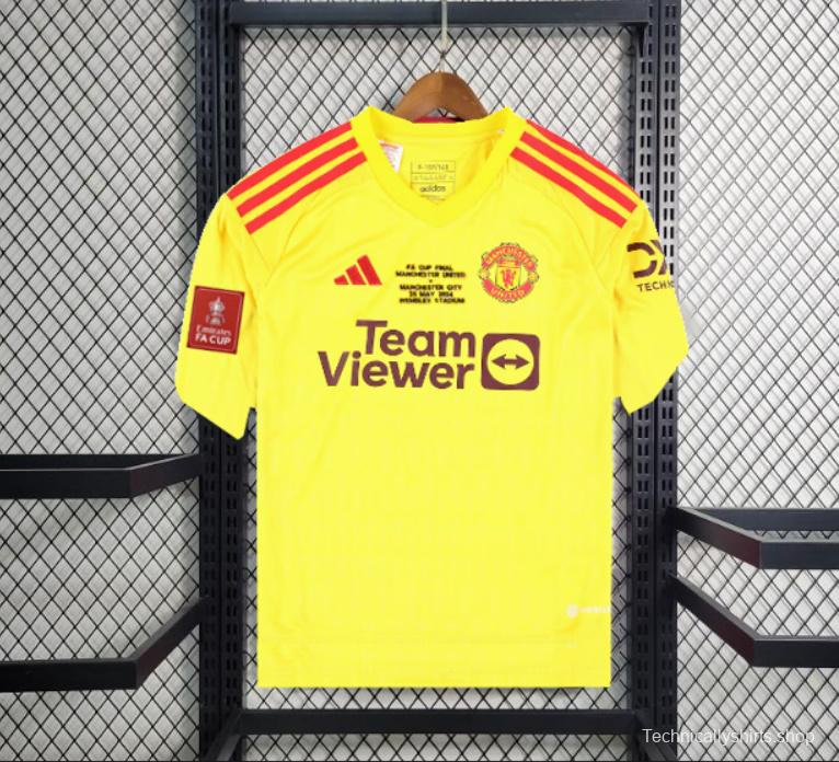 Manchester United FA CUP Final GOALKEEPER 23/24 Home + Full Match Patch